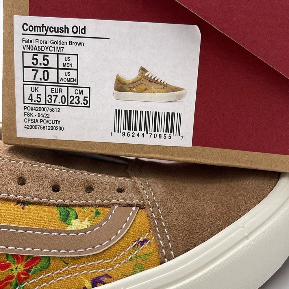 Vans WMNS Floral Tan Sneakers Comfycush Old
Fatal Floral Golden Brow
VN0A5DYC1M7 - Picture 16 of 16